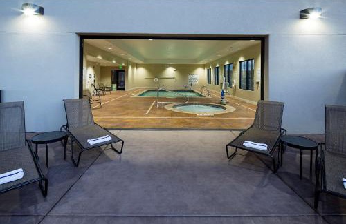 Page Hotel | Hampton Inn & Suites Page - Lake Powell