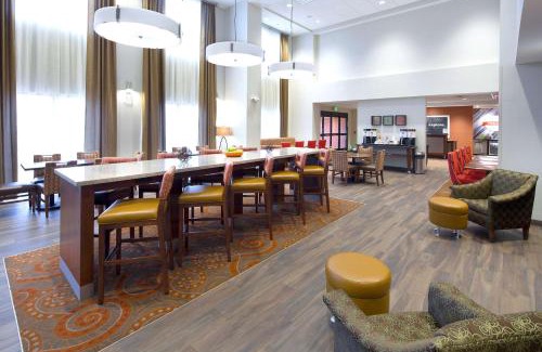 Page Hotel | Hampton Inn & Suites Page - Lake Powell
