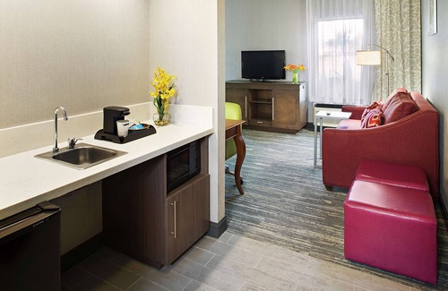 Palm Desert Hotel | Hampton Inn & Suites Palm Desert