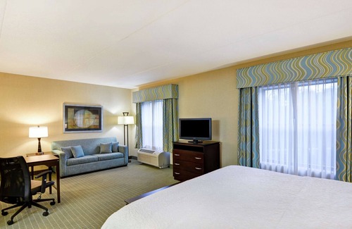 Wilkes-Barre Hotel | Hampton Inn & Suites Wilkes-Barre/Scranton