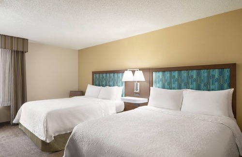 Poland Hotel | Hampton Inn Youngstown/Boardman