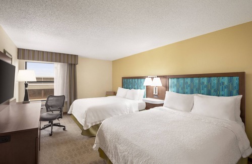 Poland Hotel | Hampton Inn Youngstown/Boardman