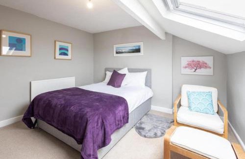 St Bees Apartamento | Hampton Manor House - 9 Bedrooms