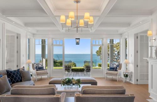 Campbells Bay Casa | Hampton on View Luxury Clifftop in Campbells Bay