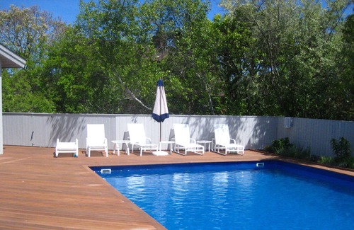 Beach Hampton Casa | Hamptons Designer Beach Home, piscina grande, a 1 cuadra de la playa privada del océano