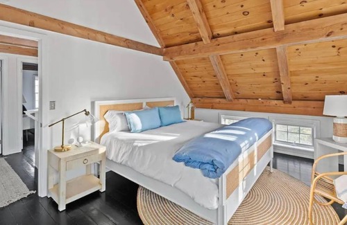 Sag Harbor Cabaña | Hamptons Designer Cottage w Pool by Wölffer Estate