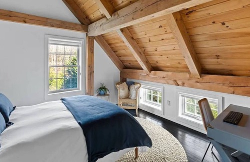 Sag Harbor Cabaña | Hamptons Designer Cottage w Pool by Wölffer Estate
