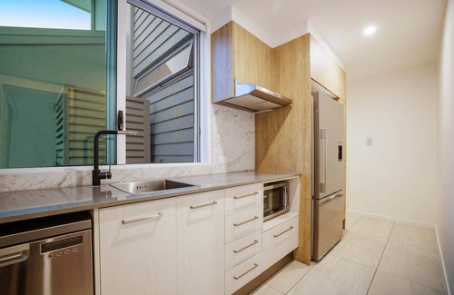 Bundall Casa | Hamptons on Sorrento