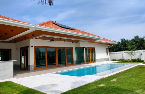 Nong Chaeng Casa | Hana 4