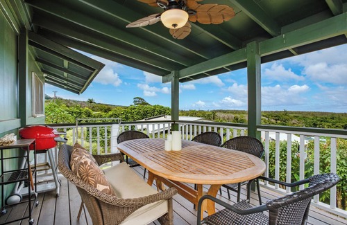 Hana Casa | Hana Bay View 3 BR/2 BA house sleeps 6 comfortably with 2 patios.