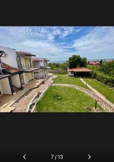 Intsaraki Apartamento | Hana Vaculíková