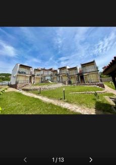 Intsaraki Apartamento | Hana Vaculíková
