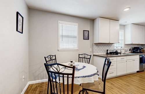 Hanahan Casa | Hanahan home with close proximity to Park Circle, WiFi & dog-friendly