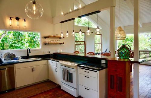 Hanalei Casa | Hanalei Getaway~Walk to Hanalei Bay/town, sleeps12