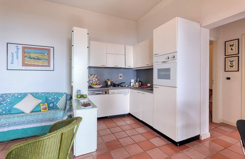 Latte Apartamento | Hanbury Apt Pool And Sea, Ventimiglia, Italy