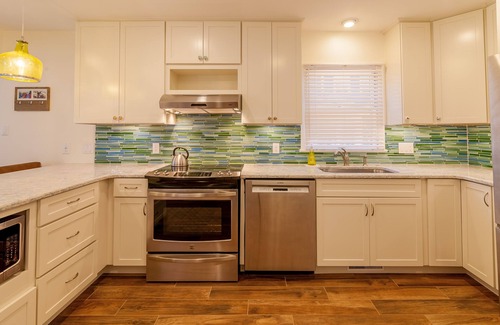 The Pines Casa | Hermoso Handicap Accesible Rehoboth Beach Home! Es fácil caminar a la playa y al centro