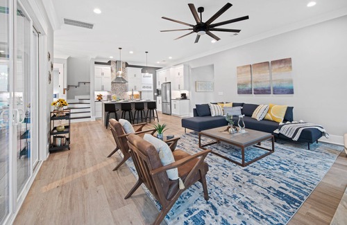 Mayhew Casa | Hanesbee Escape w/Beach, Hot Tub & Optional Boat Rental