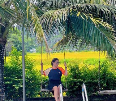 Hoa Lu Hotel | Hang Mua Mountain View Homestay