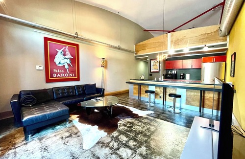 Rosewood Casa | Hangar Loft Hotel + 006- Dos veces Destacado En HGTV Camine a Estadio USC 1,6 km a Ft Jax