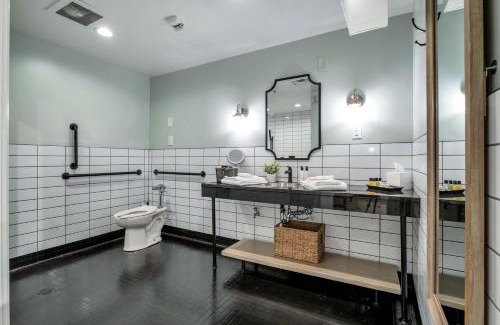 Downtown Nashville Apartamento | Hangover Easy Suite 6BR by Maddox Hotel