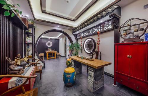 Xihu Hotel | Hangzhou Elegant Holiday Inn