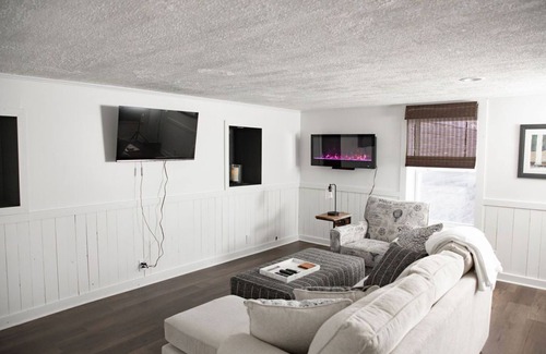 Warsaw Apartamento | Hanigan's Hideout Near Letchworth - Historic Warsaw