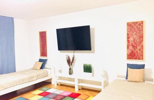 Region Hannover District Apartamento | HannoverMesseApartment 2 bedroom and a balcony