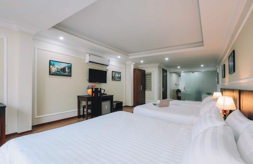 Hang Dao Hotel | Hanoi Lake View Hotel & Travel