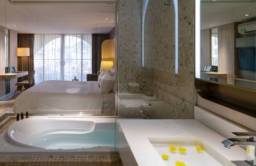 Truc Bach Hotel | Hanoi Le Jardin Hotel & Spa