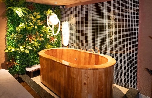 Old Quarter Hotel | Hanoi Lion Boutique Hotel & Spa