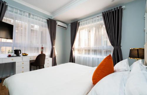 Hoan Kiem Hotel | Hanoi Memory Legends Hotel