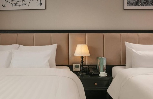 French Quarter Hotel | Hanoi Paradise Center Hotel & Spa