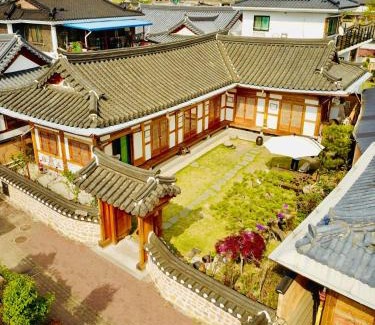 Jeonju Casa | Hanok Hyeyum