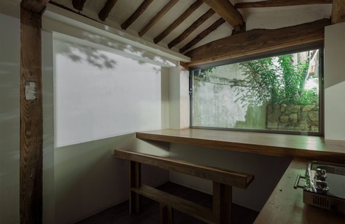 Seochon Hotel | Hanok Residence Hotel Side
