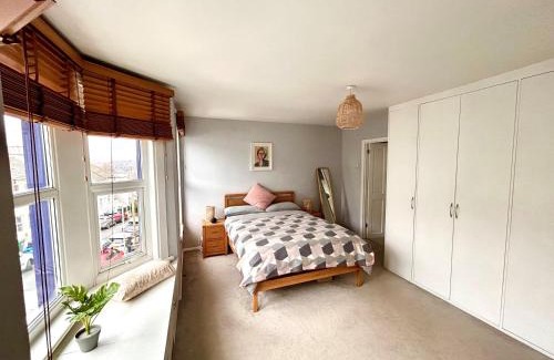 Brighton Casa | Hanover House