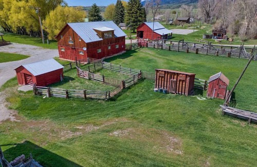 Swan Valley Apartamento | Hansen Guest Ranch Venue