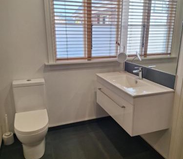 Christchurch Casa | Hansen Park Guest Cottage