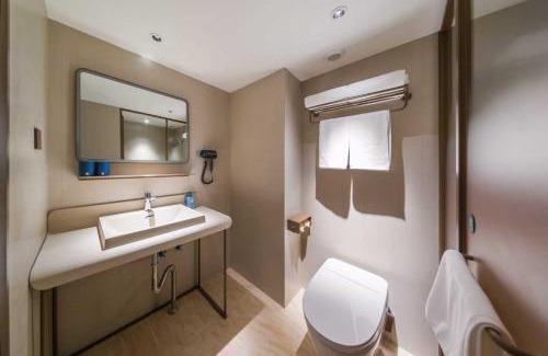 Xuanwu Hotel | Hanting Hotel Beijing Guang'anmen Daguanying Subway Station