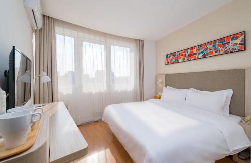 Xuanwu Hotel | Hanting Hotel Beijing Qianmen Taoranting