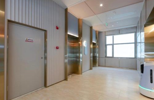Haidian Hotel | Hanting Hotel Beijing Wukesong Dinghui Bridge