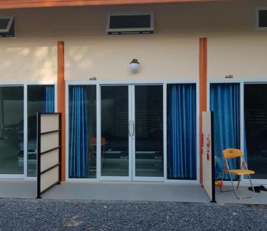 Thong Sala Apartamento | Happy 13 Rooms