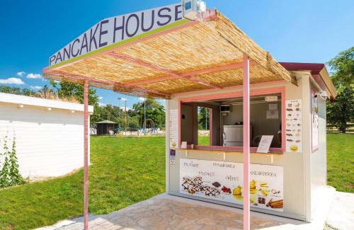 Lovrecica Complejo | Happy Camp Mobile Homes in Camping Park Umag