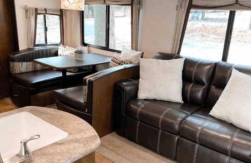 Somerset Alquiler De RV | Happy Camper RV Lake Cumberland