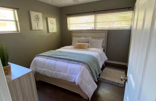 Lakeland Casa | Happy Days at Two Oaks Entire Home Minutes From Beautiful Lake Hollingsworth