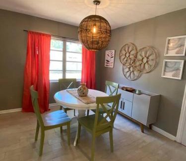 Lakeland Casa | Happy Days at Two Oaks