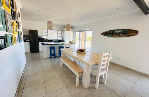 Jeffreys Bay Casa | Happy Dayz Holiday House