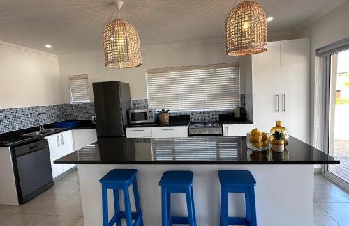 Jeffreys Bay Casa | Happy Dayz Holiday House