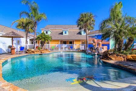 Port Aransas Casa | Happy Harbor at Pirates Bay Resort