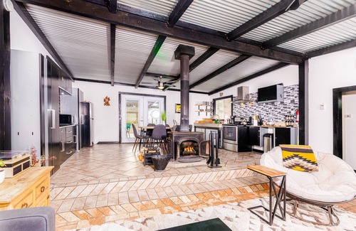 Indian Cove Casa | Happy Haven Homestead - Tranquil Home w/ Hot Tub