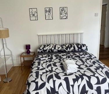 Tulse Hill Casa | Happy Homestay London